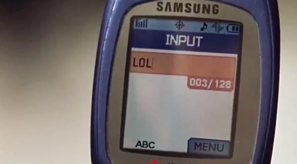 استفاده همه گیر از عبارت lol در چت ها از کی معمول شد؟